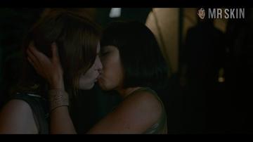 Jet Tranter, Bianca Saul in Tidelands (2018) Lesbian Bikini Breasts 275408