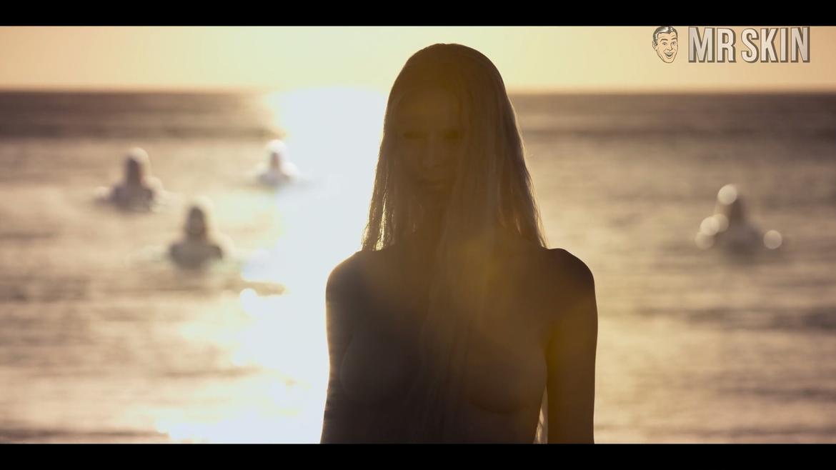 Lisa Seiffert in Tidelands (2018) Sexy Sexy 275519