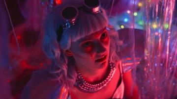 Tanya Reynolds in Sex Education (2019-2023) Sexy Breasts Lesbian 276956