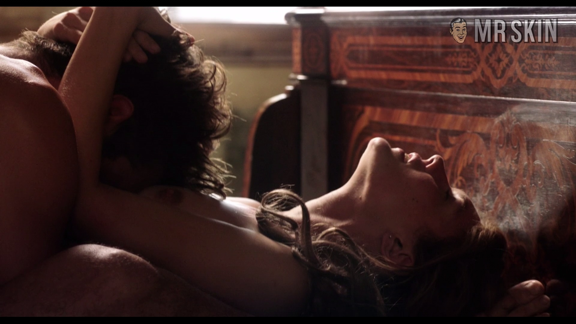 Alice Aufray in The Aspern Papers (2019) Left Breast Sexy Breasts Butt 277317