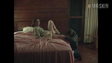 Hannah Gross in The Mountain (2018) Bush Bush Sexy 292836