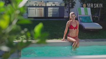 Anita Briem in The Drone (2019) Bikini Bikini Sexy 296001