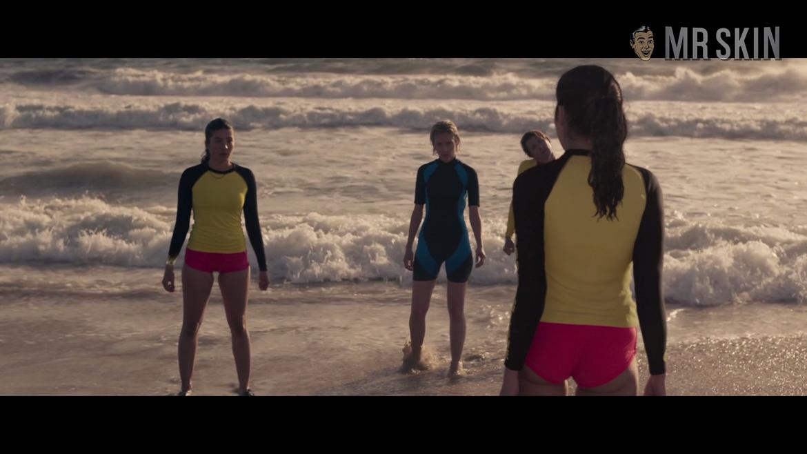 Abigaille Ozrey, Emily Ozrey in Captain Marvel (2019) Bikini Bikini 279459