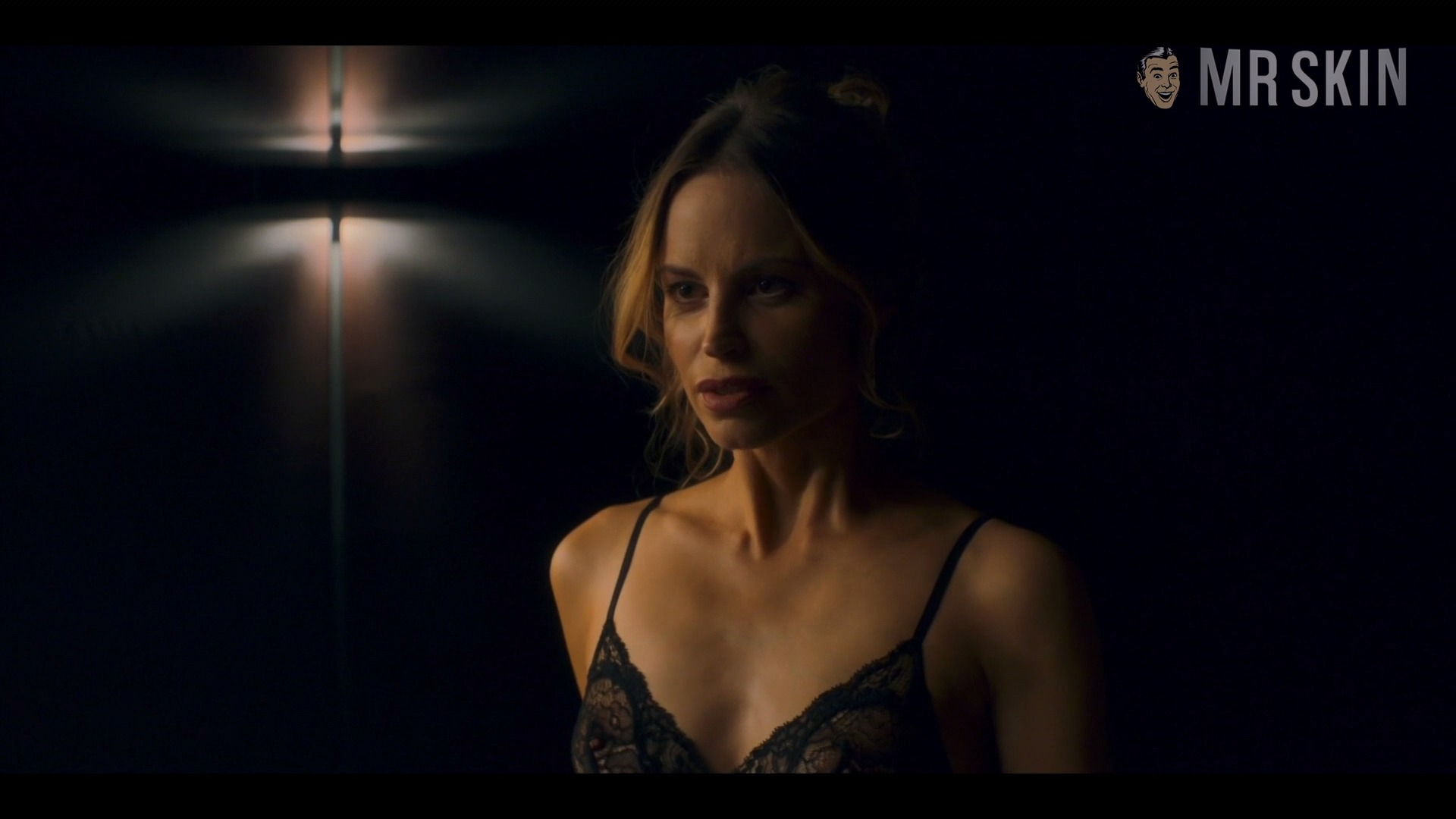 Katrine De Candole in MotherFatherSon (2019) Breasts Underwear Thong Breasts Sexy 279708