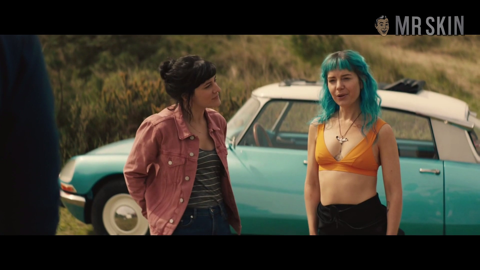 Aimee-Ffion Edwards in Curfew (2019) Sexy Bikini Sexy 280800