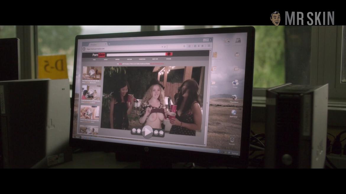 Abagail Romans, Autry Haydon-Wilson in Broken Ghost (2017) Breasts Sexy Breasts Sexy 281025