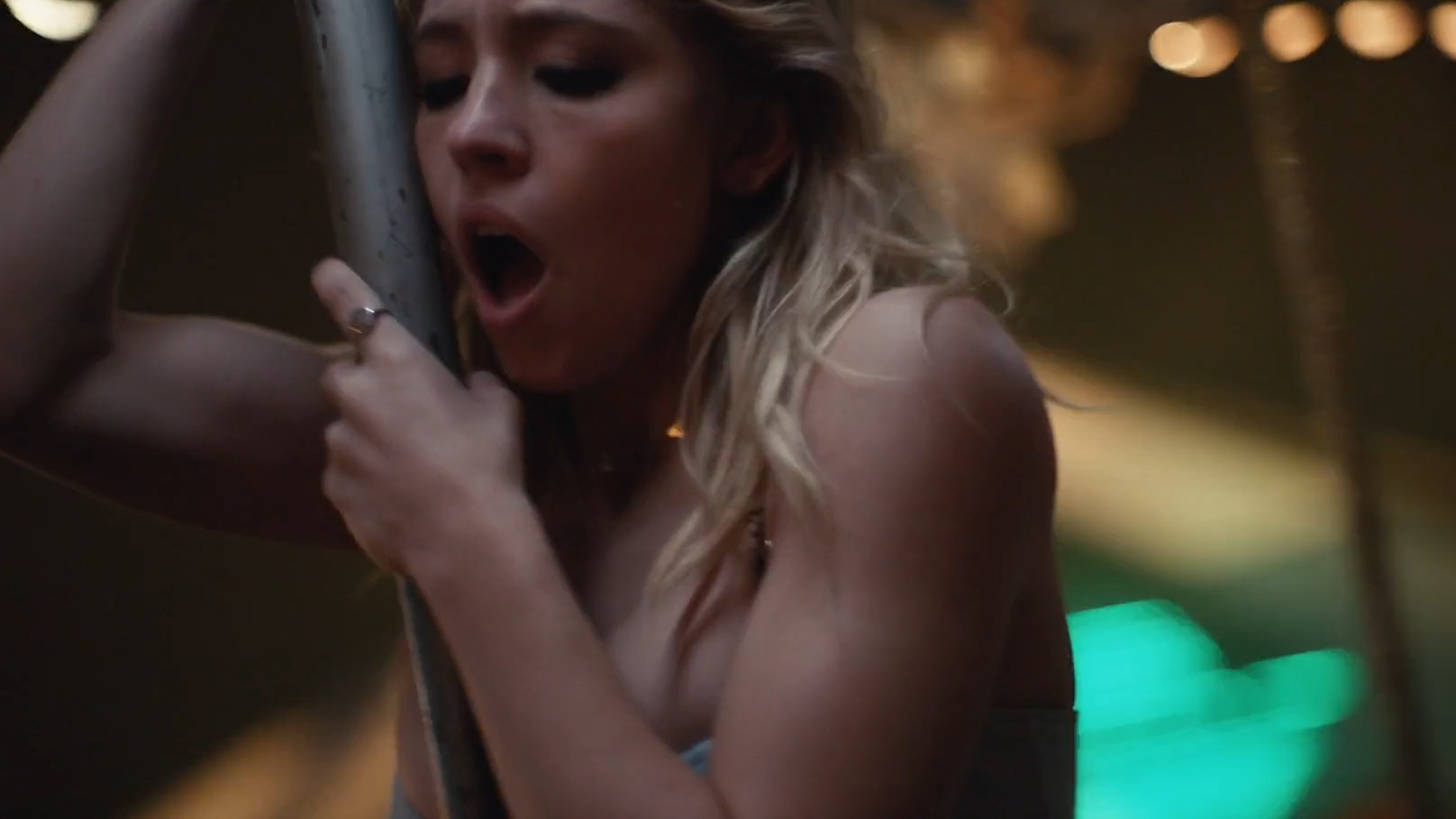 Euphoria's Sexiest Scenes with Sydney Sweeney. Sexy, bikini, breasts. 286650
