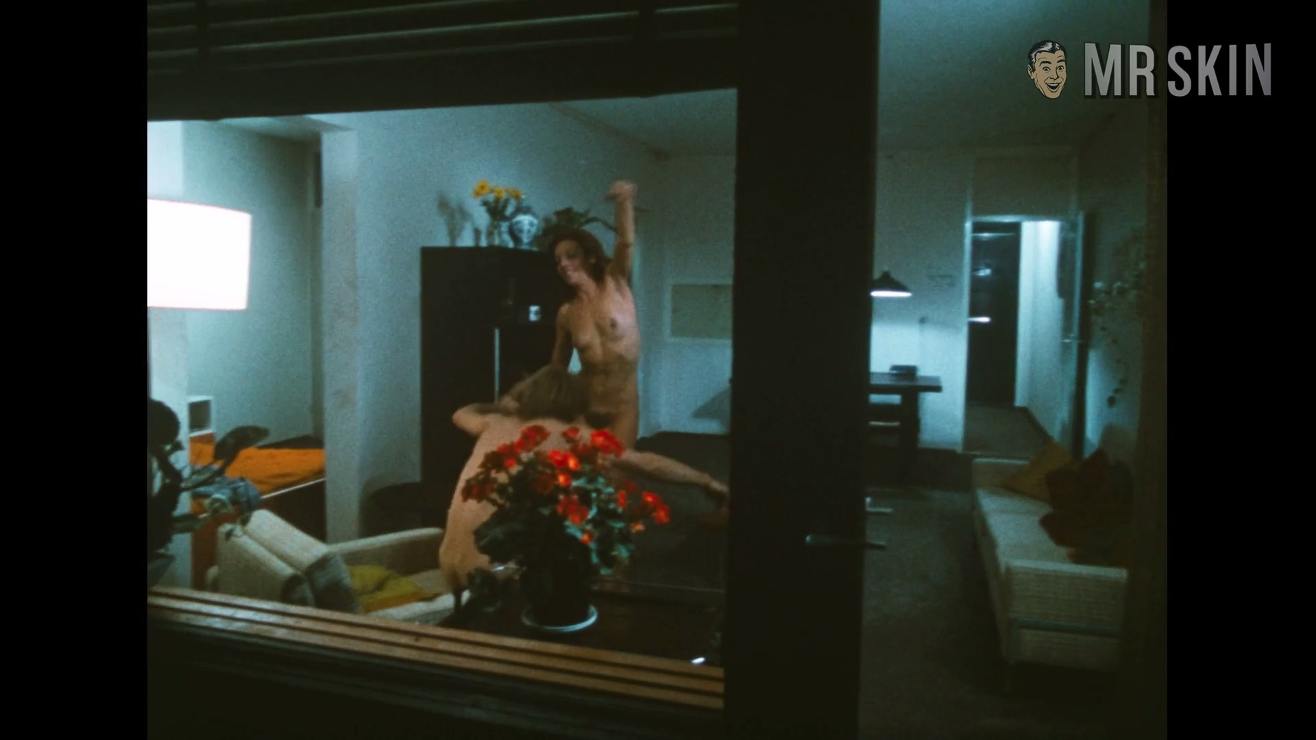 Carry Tefsen Naked as Elly, buurvrouw. Breasts, Bush, Butt, Full Nudity, left breast. 282189