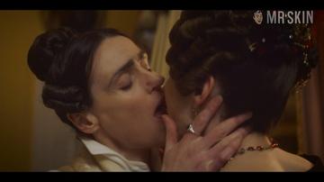 Suranne Jones, Lydia Leonard in Gentleman Jack (2019-2022) Lesbian Sexy Lesbian Sexy 339084