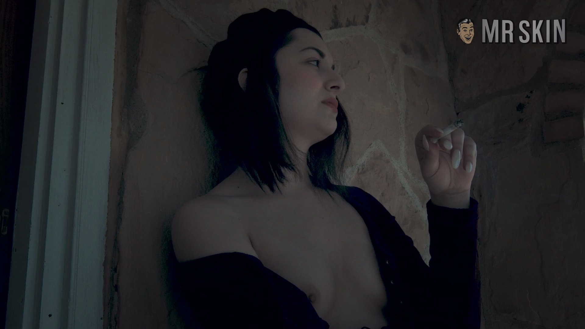 Meera Kazmi Naked as Bella. Right Breast, breasts. 283785