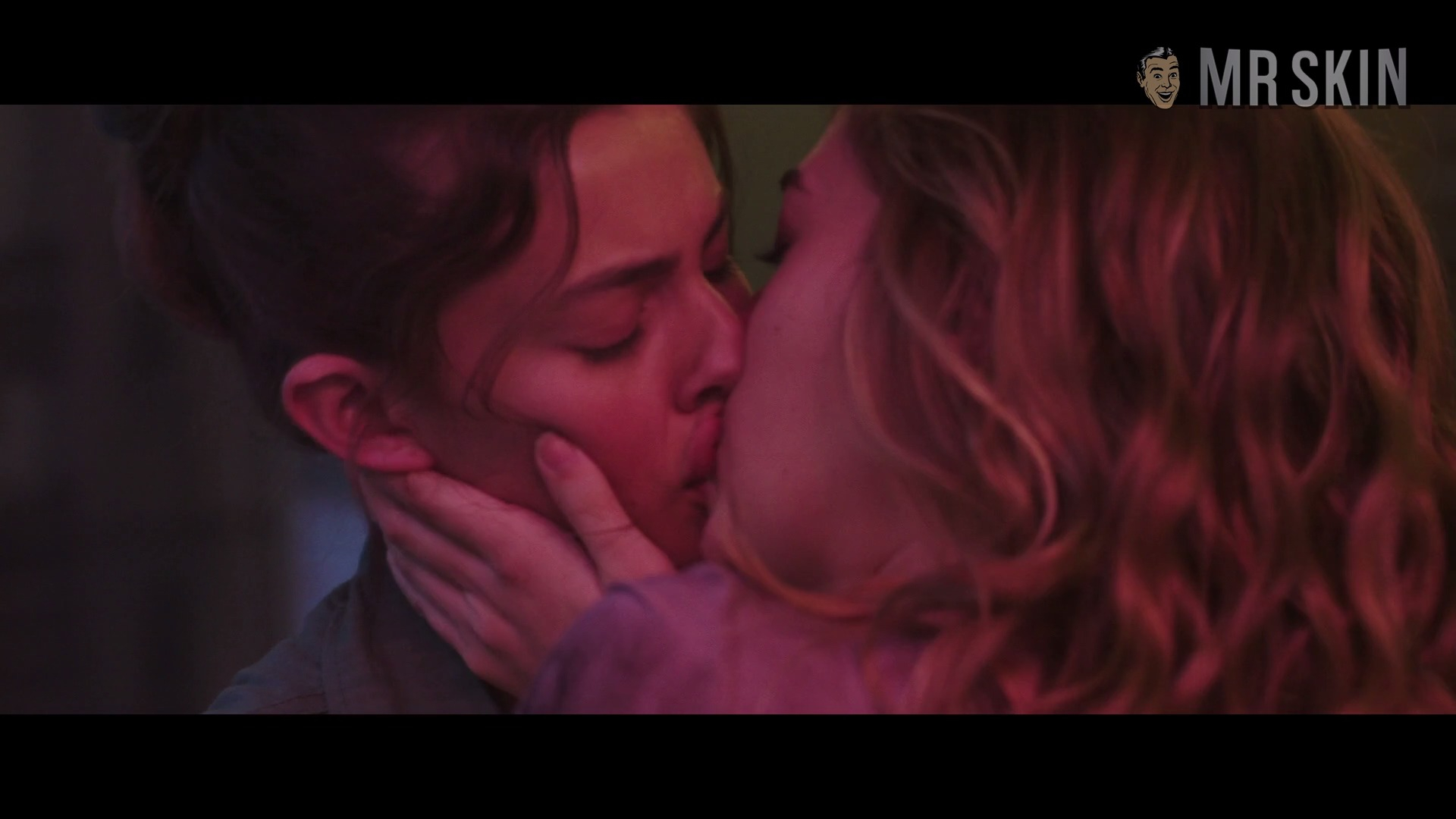 Diana Silvers, McKaley Miller in Ma (2019) Lesbian Lesbian Sexy 290538