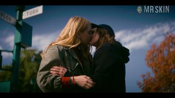 Elliott Page, Zosia Mamet in Tales of the City (2019) Lesbian Breasts Lesbian 285087