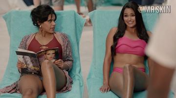 Feliz Ramirez in Grand Hotel (2019) Bikini Sexy Bikini Sexy 286749