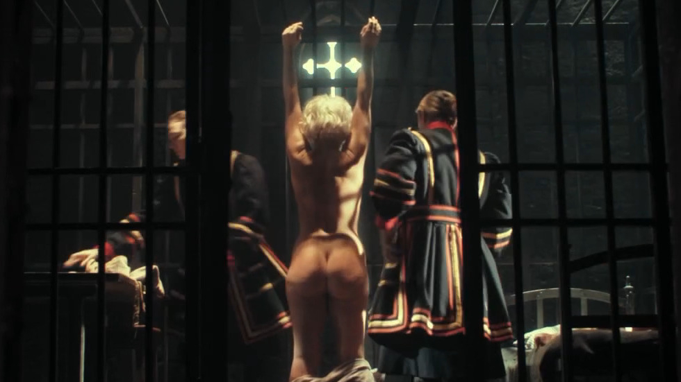Paloma Faith Nude as Bet Sykes. Butt. 358334