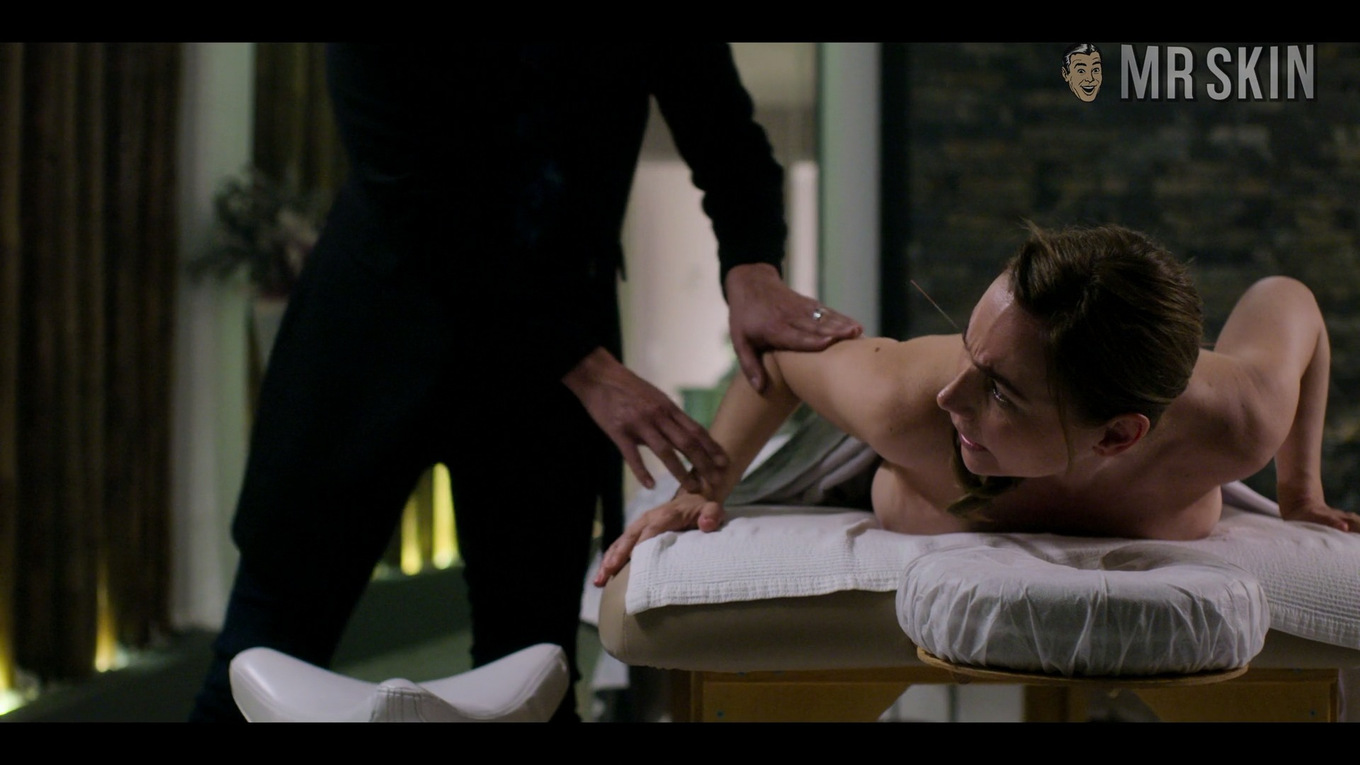 Monarca's Sexiest Scenes with Fabiana Perzabal. Sexy. 291024