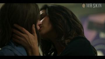 Irene Azuela, Daniela Schmidt in Monarca (2019-2021) Lesbian Sexy Lesbian Sexy 316667