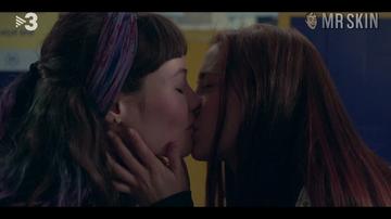 Asia Ortega, Mireia Oriol in The Hockey Girls (2019-2020) Lesbian Breasts Lesbian 307803