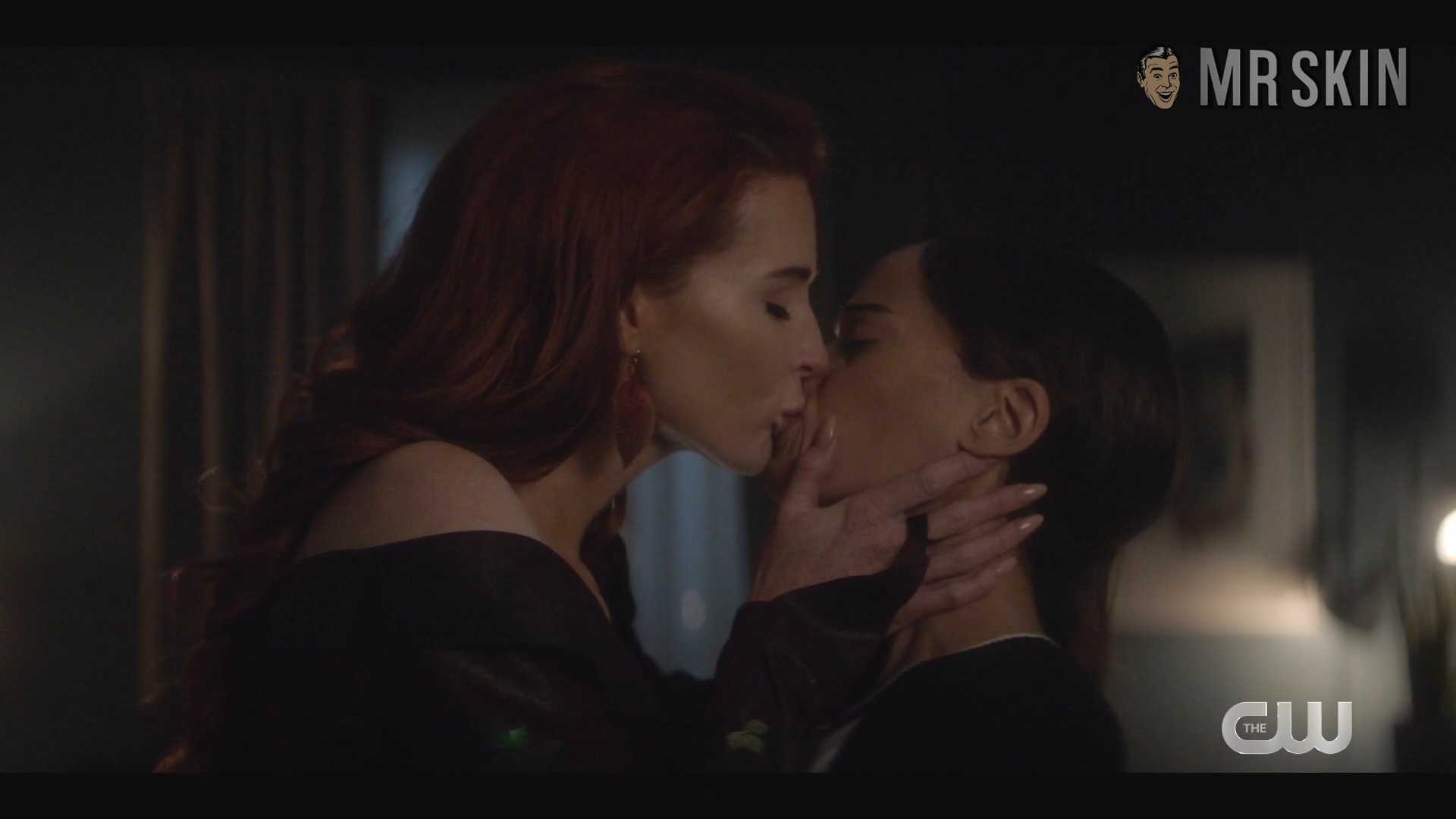 Batwoman's Sexiest Scenes with Bridget Regan. Lesbian, Sexy. 333900