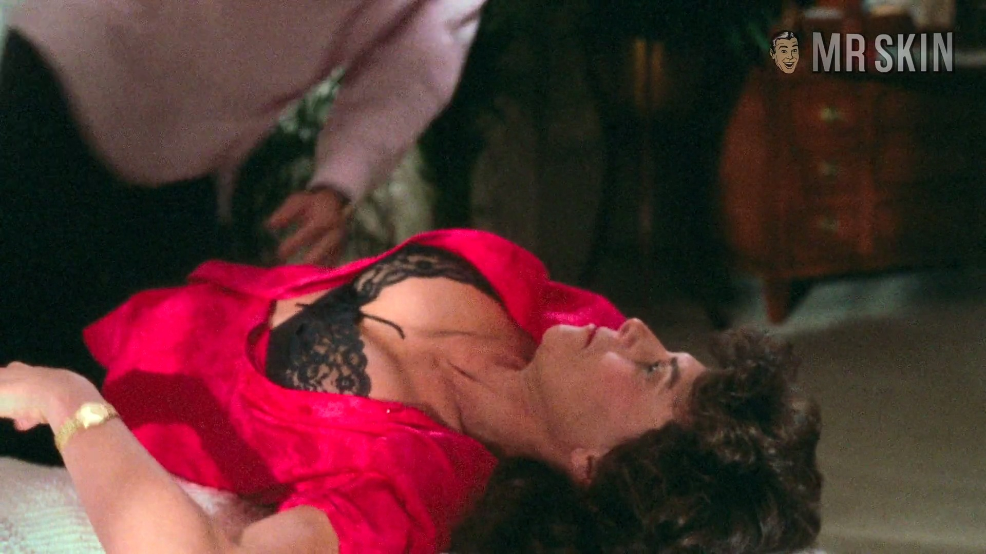 Adrienne Barbeau in Two Evil Eyes (1990) Sexy Underwear Sexy Underwear 293211