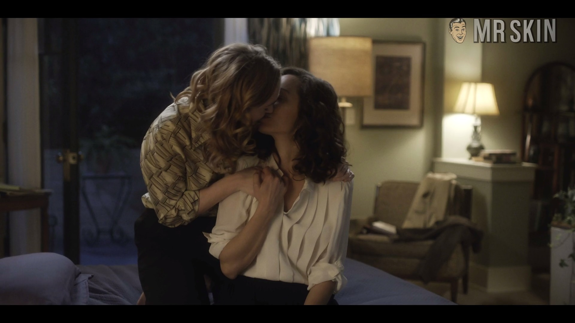 Hottest Jodi Balfour Scene in For All Mankind. Lesbian, Sexy, underwear. 320690