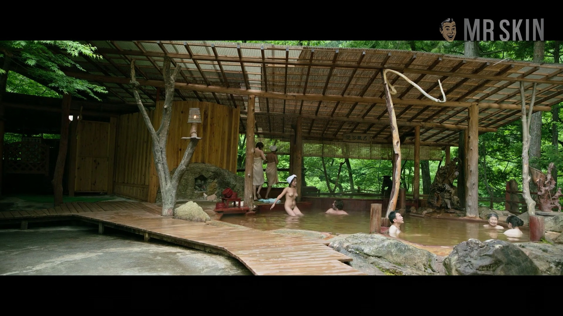 Alicia Vikander, Riley Keough, Kiki Sukezane in Earthquake Bird (2019) Butt Breasts Bush Full Frontal Breasts Bush 295761