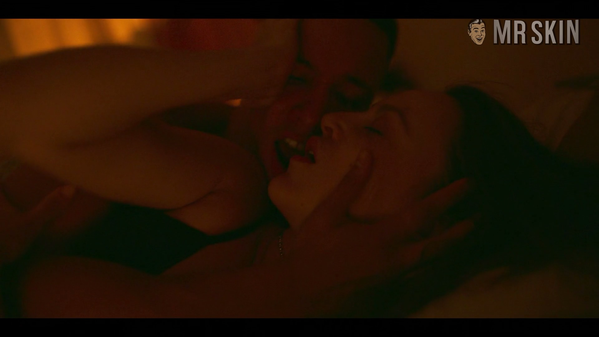 Hottest Anaïs Thomas Scene in Mortel. Sexy, Underwear, lesbian. 324842