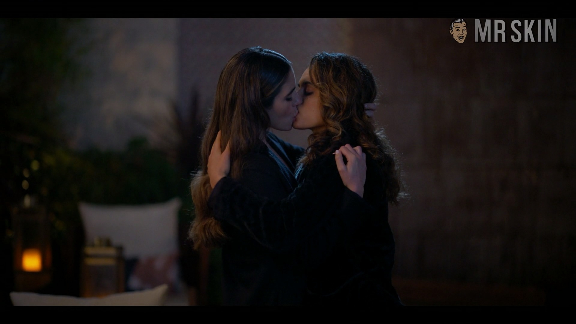 Hottest Dani Nùñez Scenes. Lesbian, breasts, butt. 328383