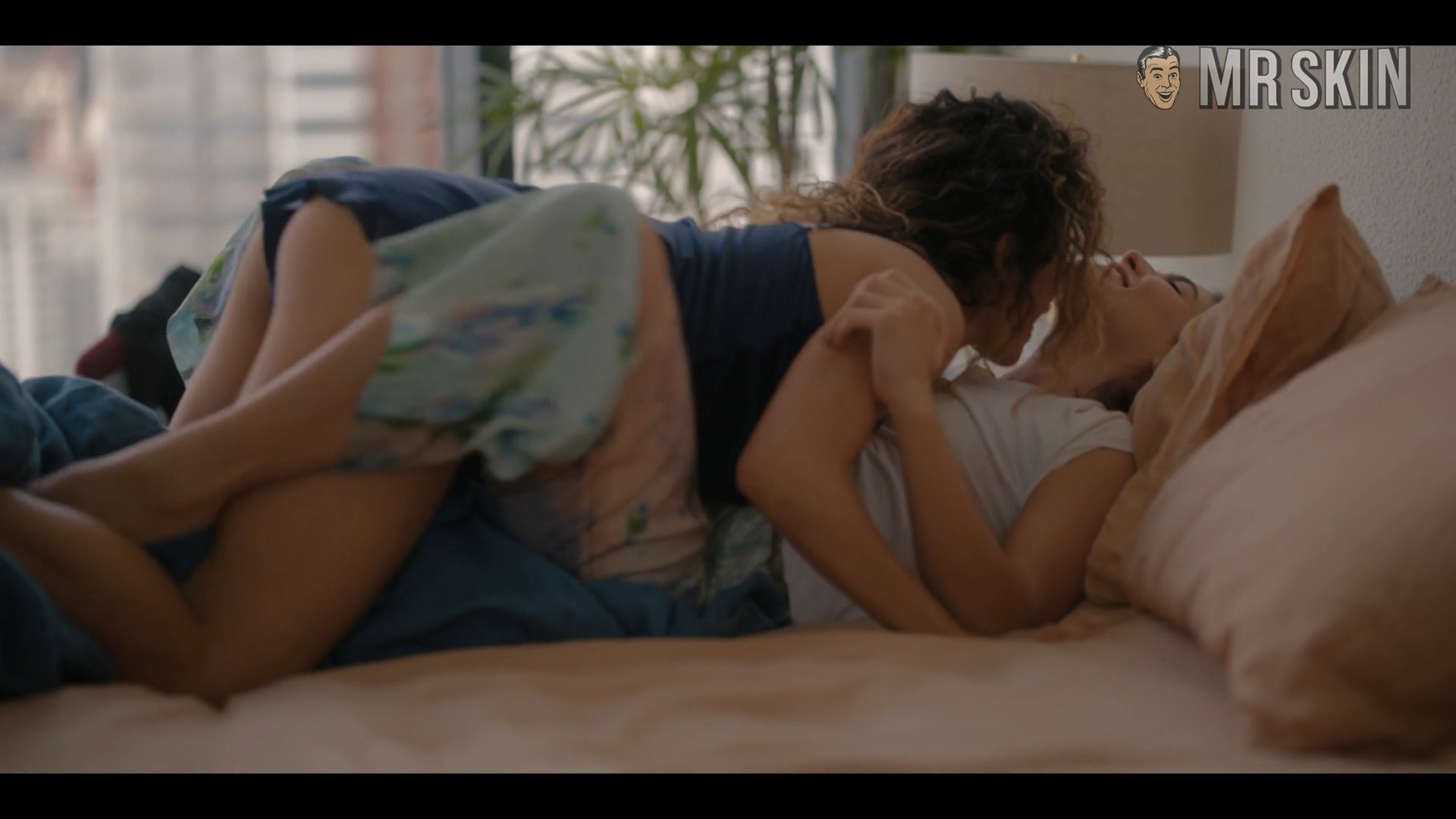 Sexiest Arienne Mandi Scene in The L Word: Generation Q. Lesbian, Sexy, breasts, butt. 341839