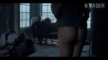 Vinette Robinson in A Christmas Carol (2019) Body Double Butt Body Double Butt 298038
