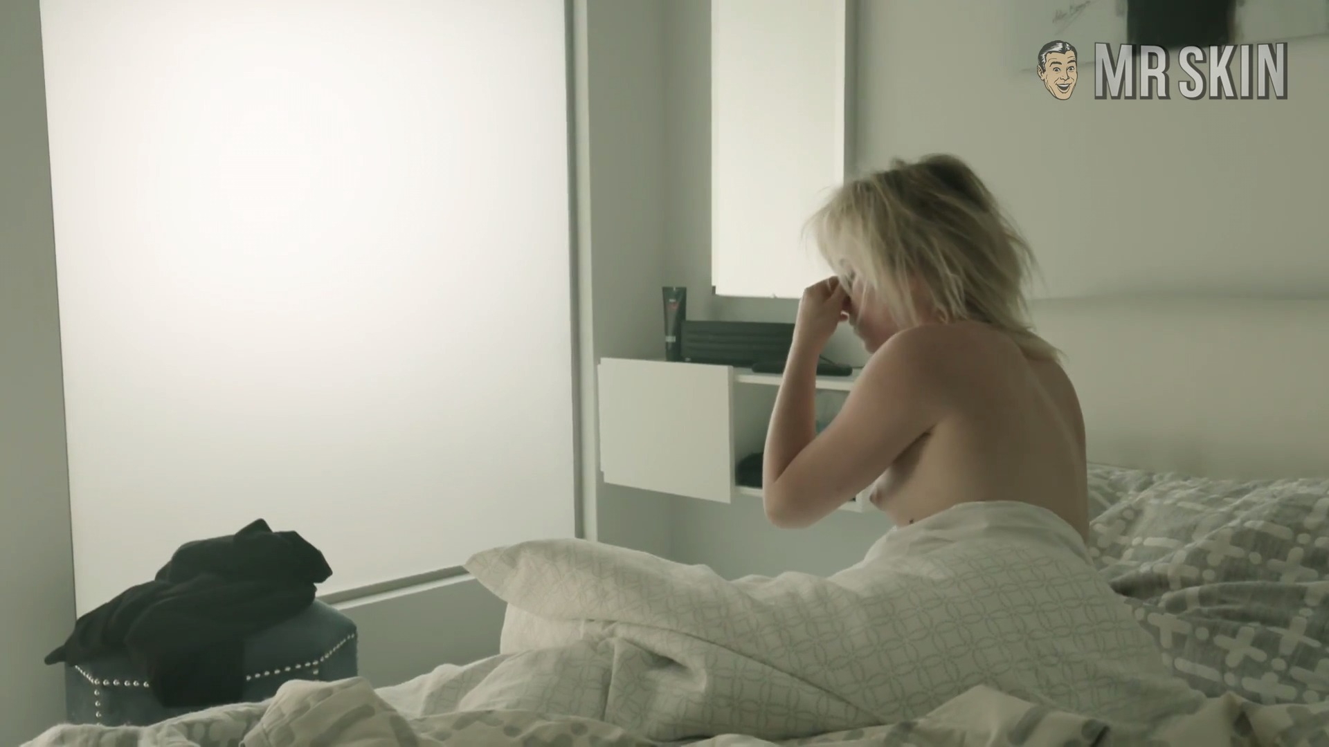 Eve Lemieux in Runaway (2018-2020) Left Breast Sexy Breasts Left Breast 298545