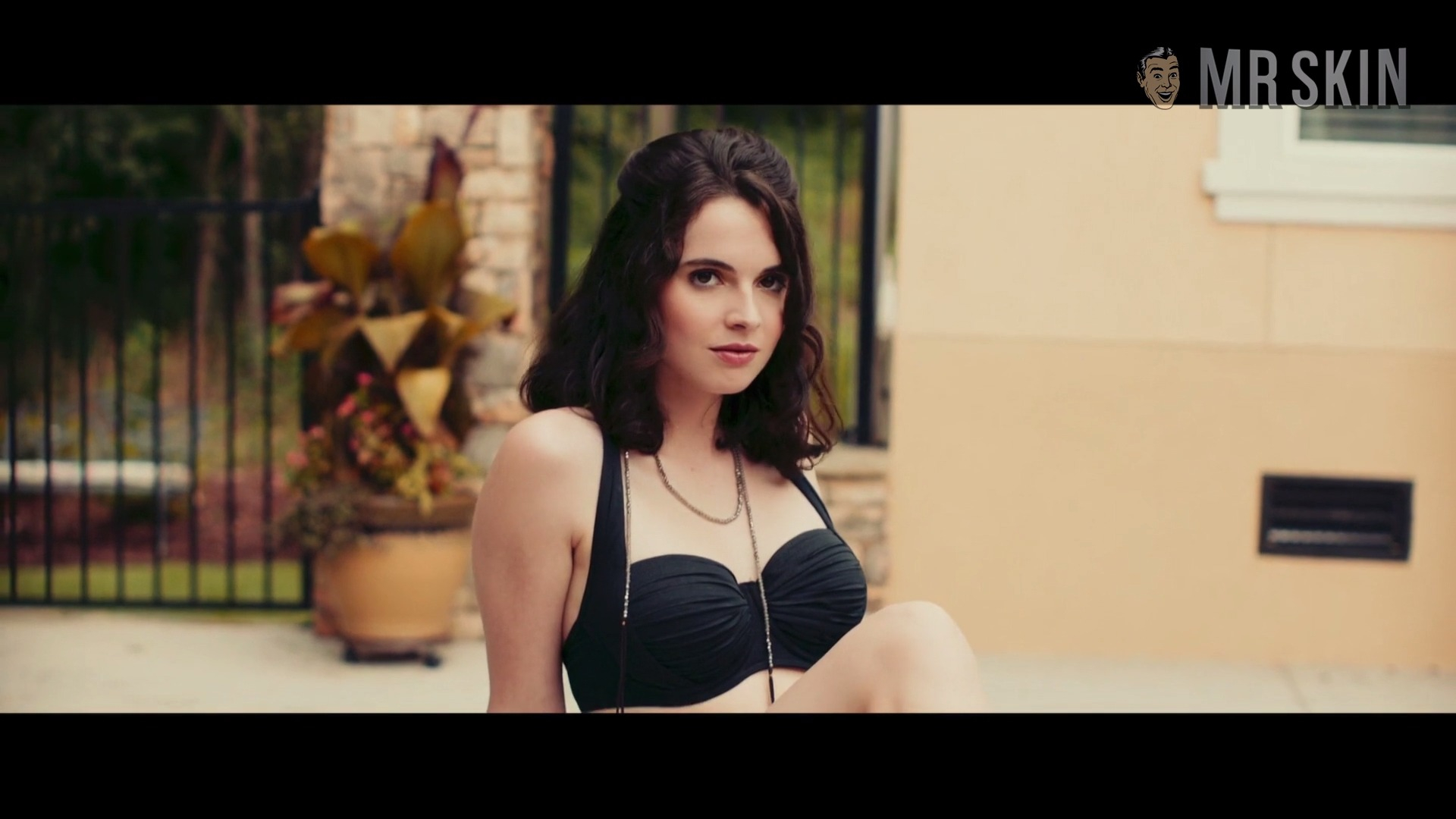 Saving Zoë's Sexiest Scenes with Vanessa Marano. Bikini, lesbian, sexy. 298734