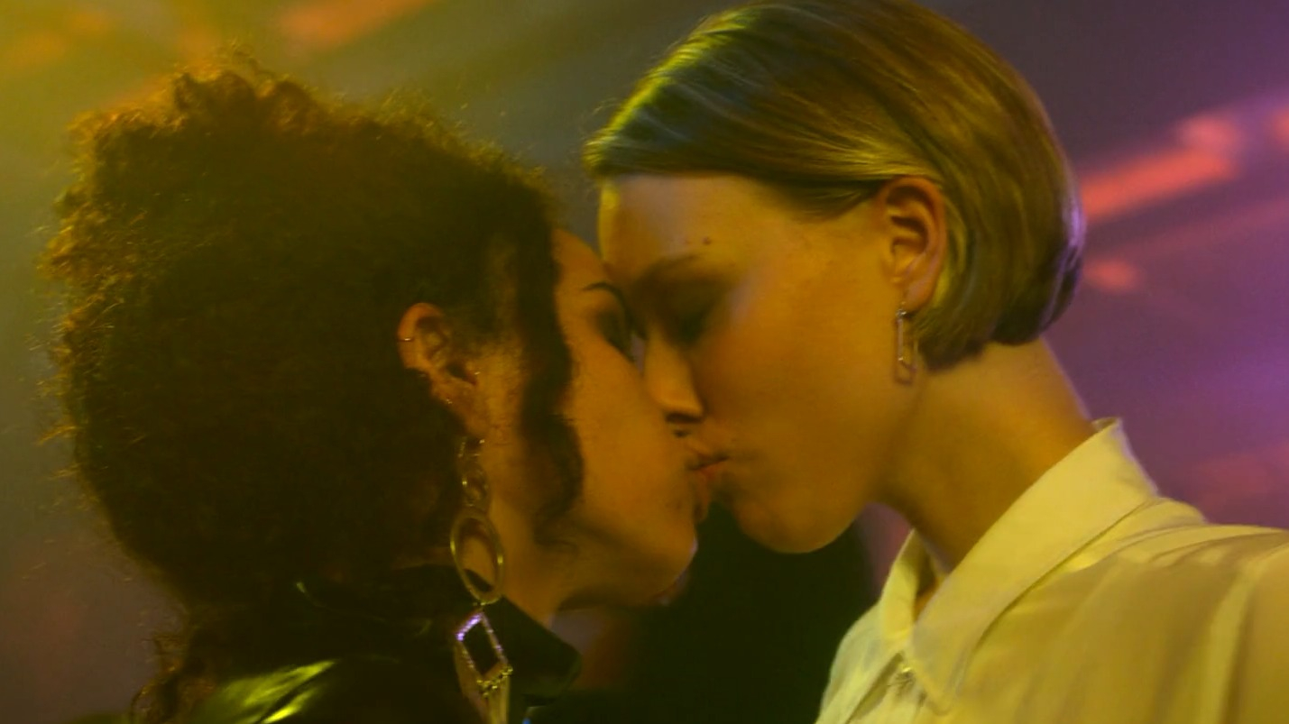 Hottest Rob Brooks Scenes. Lesbian, breasts, sexy. 300375
