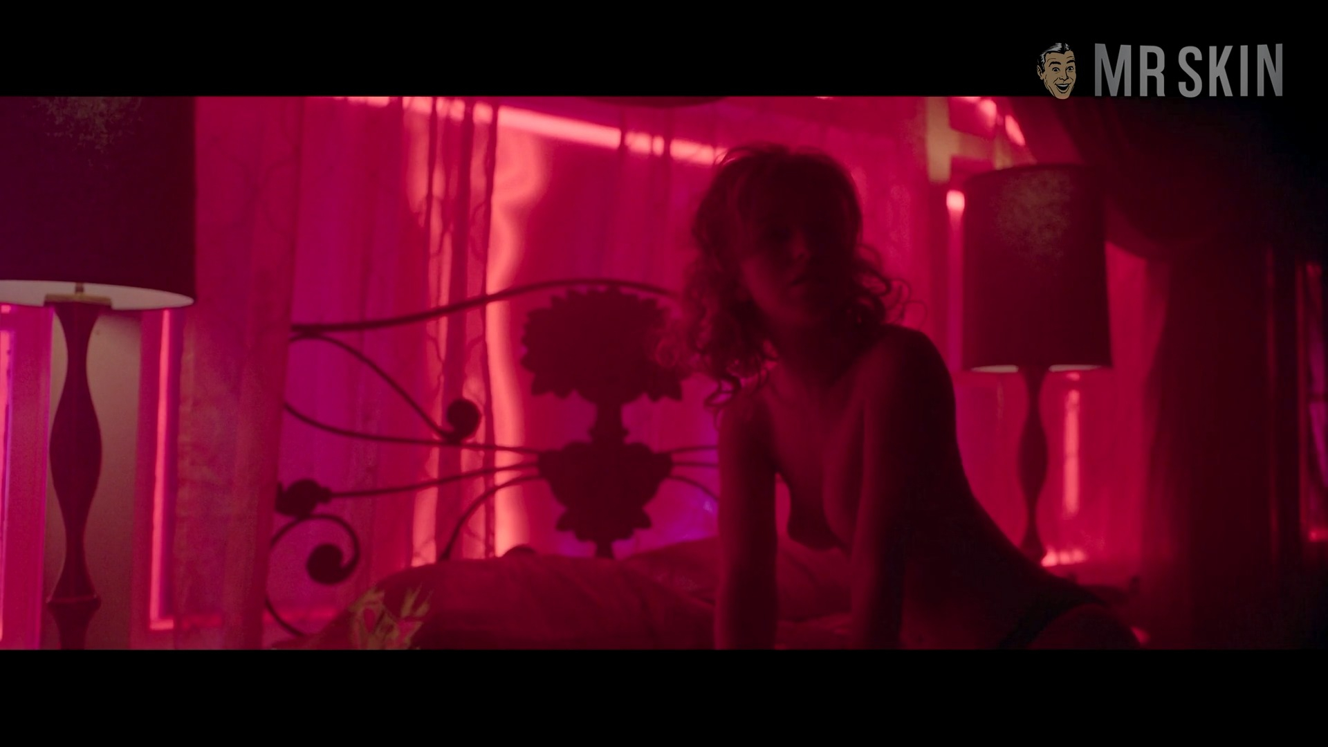 Chloe Berman Naked in Hunters. Breasts. 342367