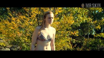 Elle Fanning in All the Bright Places (2020) Underwear Breasts Left Nipslip 301107