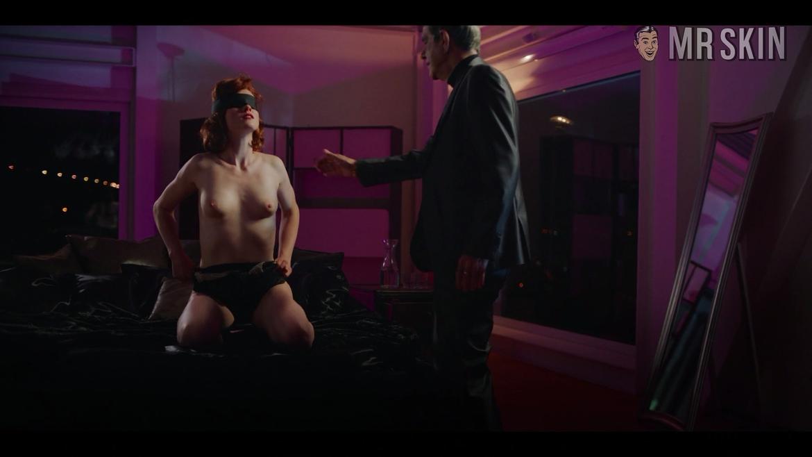 Anne-Laure Vandeputte in Women of the Night (2019-2020) Breasts Breasts Sexy 302268