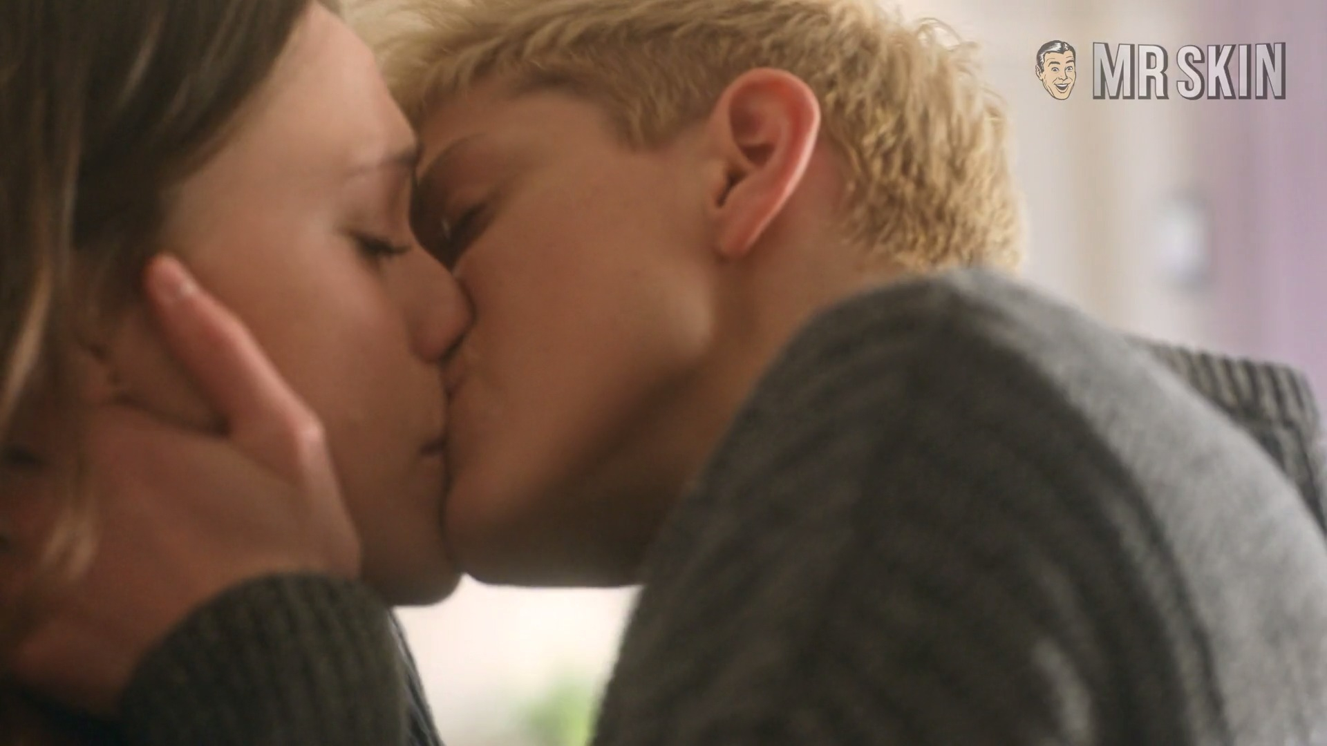 Hottest Mae Scenes. Lesbian, Sexy, breasts, butt. 302343