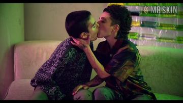 Clara Gallo, Flow Kountouriotis in Todxs Nós (2020) Lesbian Breasts Bush 303972