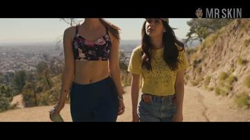 Liana Liberato in Banana Split (2018) Bikini Sexy Bikini Sexy 303258