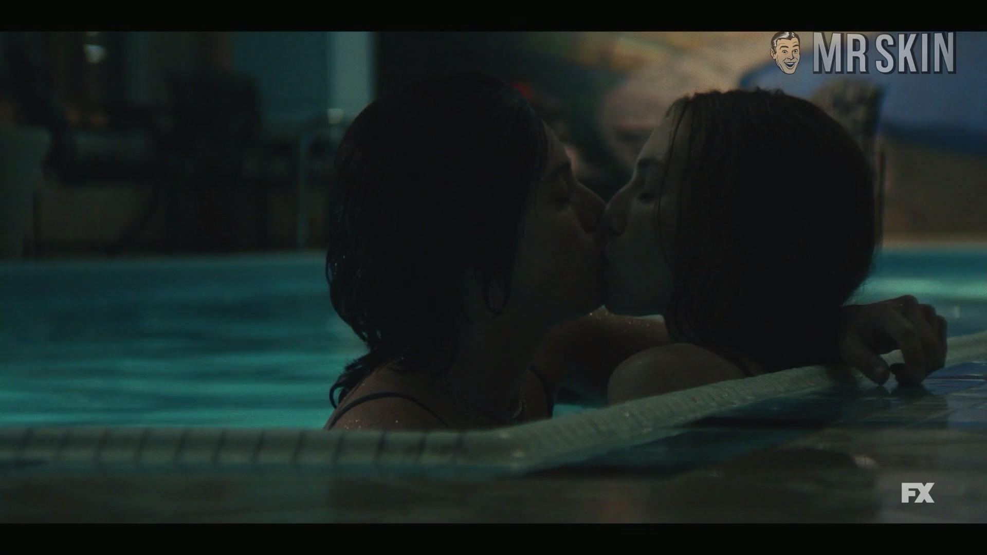 Mrs. America's Sexiest Scenes with Roberta Colindrez. Lesbian, Underwear. 304596