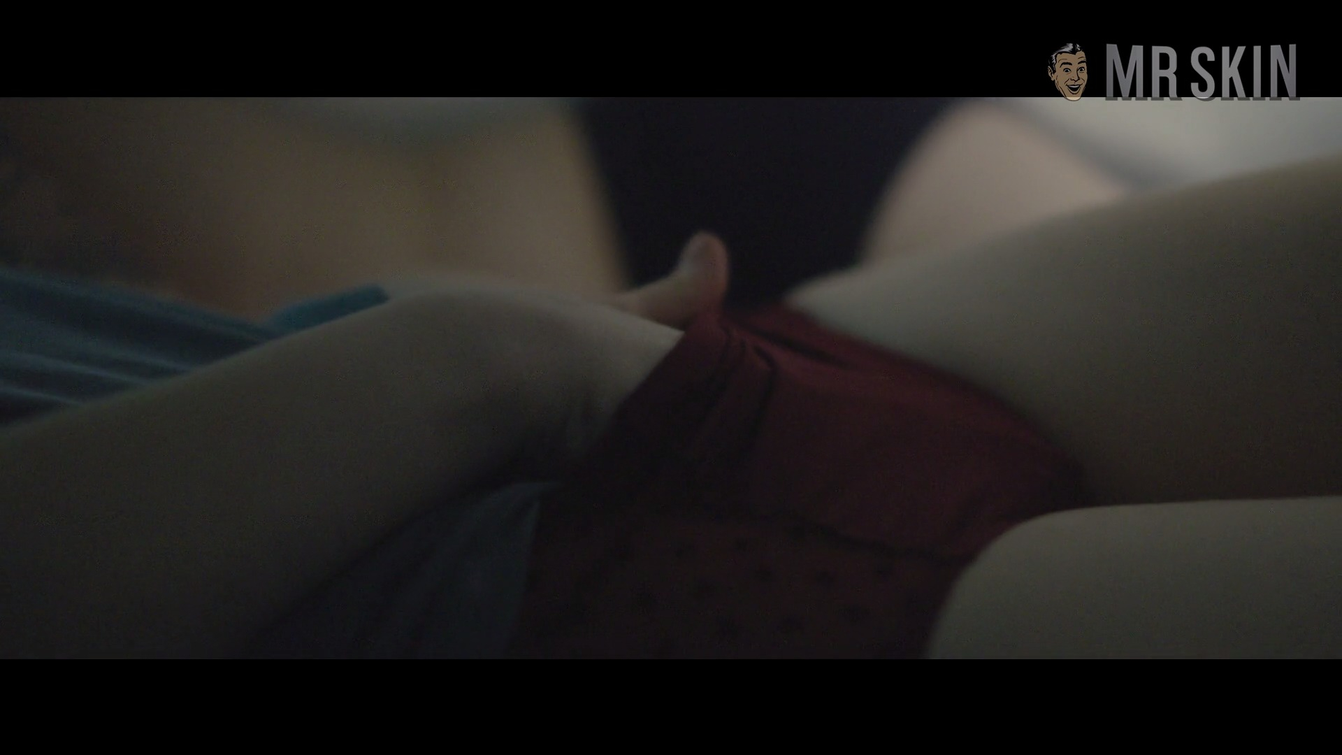 Animals's Sexiest Scenes with Holliday Grainger. Sexy, Underwear, breasts, left breast. 304224