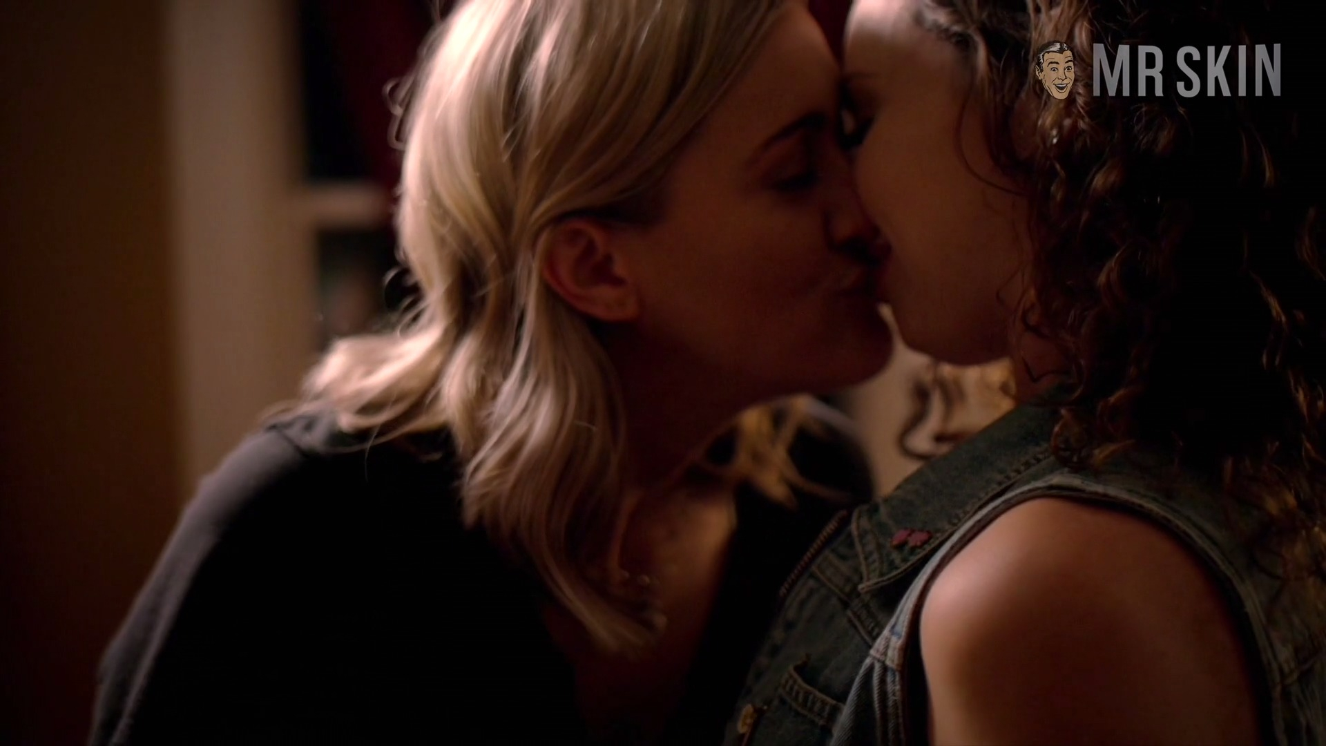 Hottest Kate Scenes. Lesbian, sexy, underwear. 306021