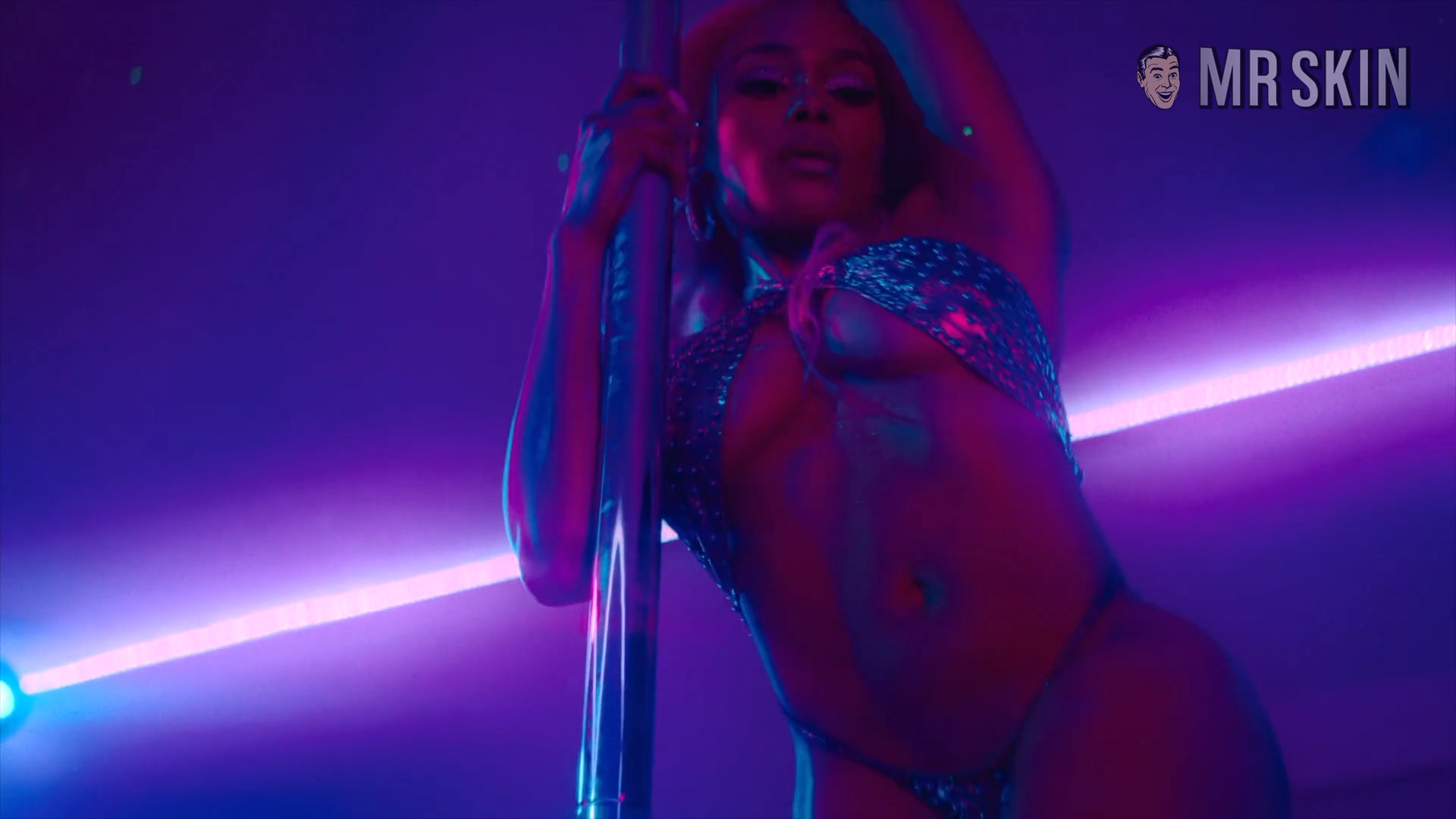Hottest Miss Mississippi / Keyshawn Scenes. Bikini, Sexy, Thong, body double, breasts. 339645