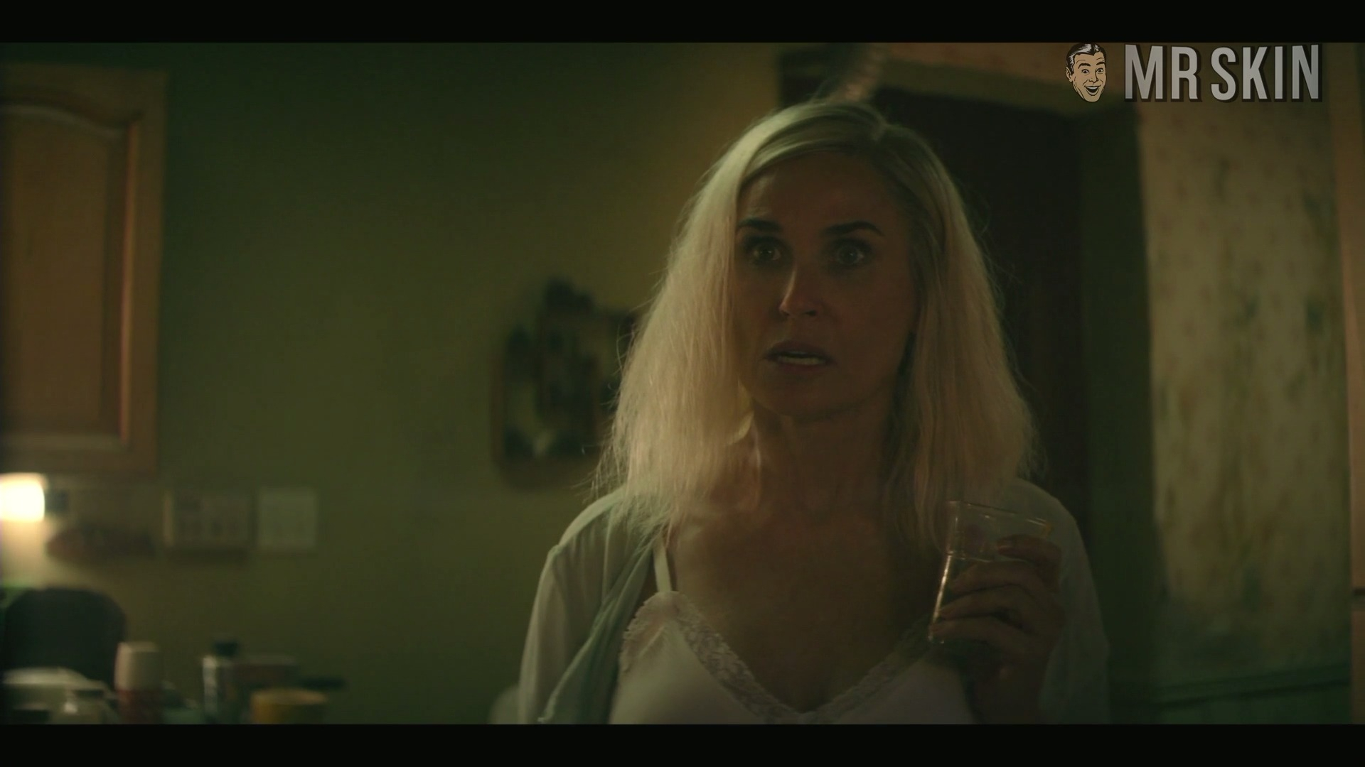 Hottest Linda Scenes. Sexy. 309045