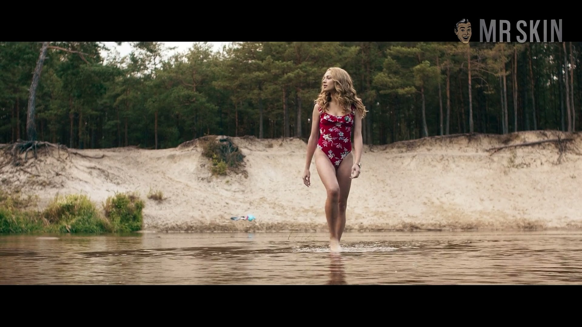 Hottest Wiktoria Gąsiewska Scene in Nobody Sleeps in the Woods Tonight. Sexy, breasts. 313892