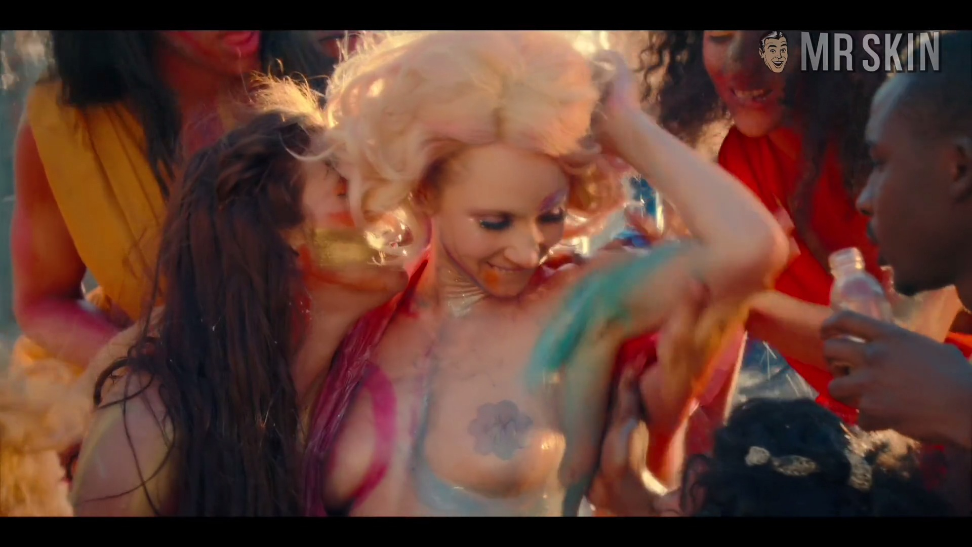 Hottest Juno Temple Scene in Little Birds. Sexy, bikini, breasts. 323810
