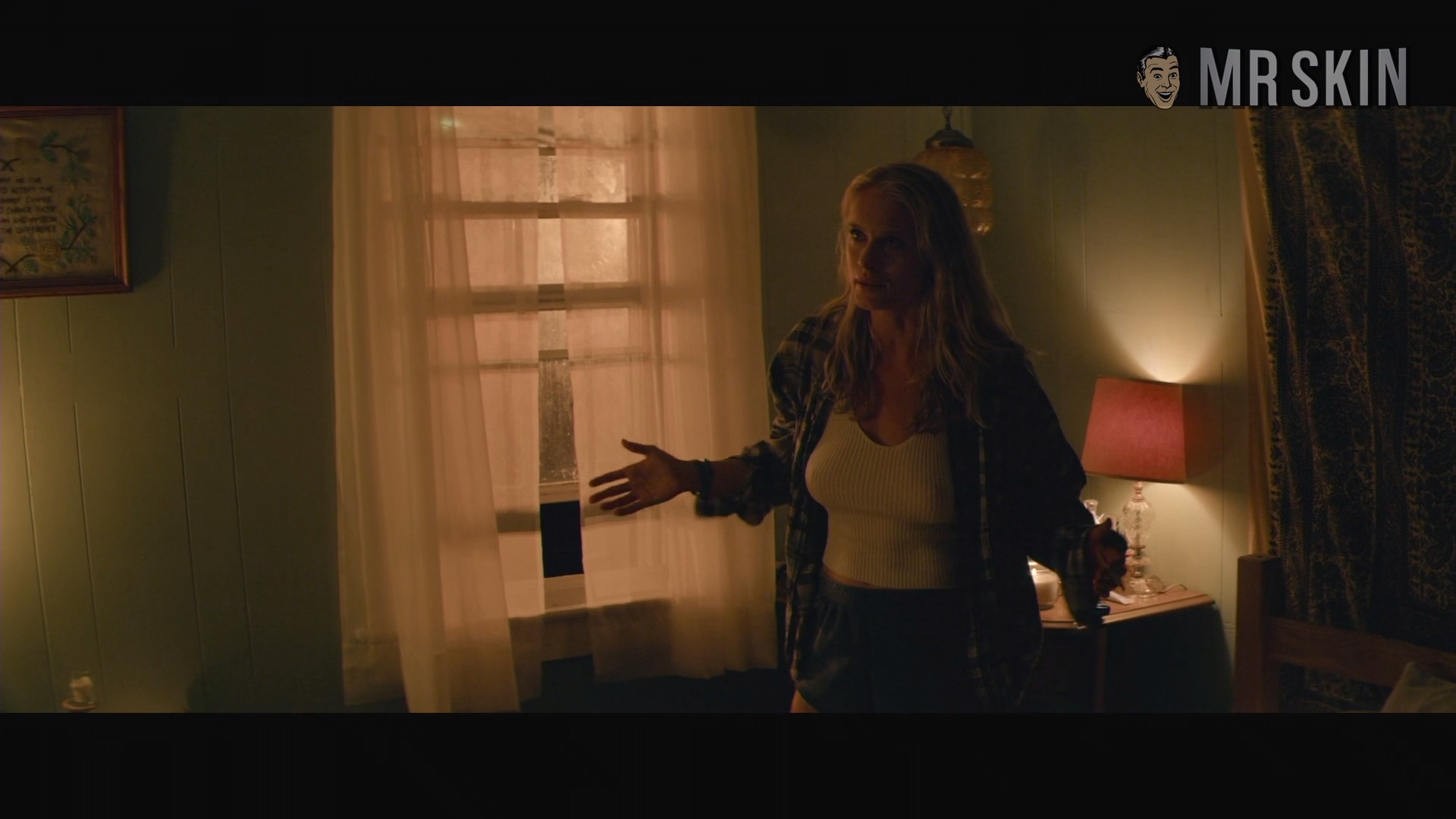 Sexiest Scenes of Kara from The Big Ugly. Sexy. 311735