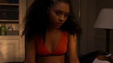 Alix Lapri in Power Book II: Ghost (2020-2024) Underwear Lesbian Sexy 334776