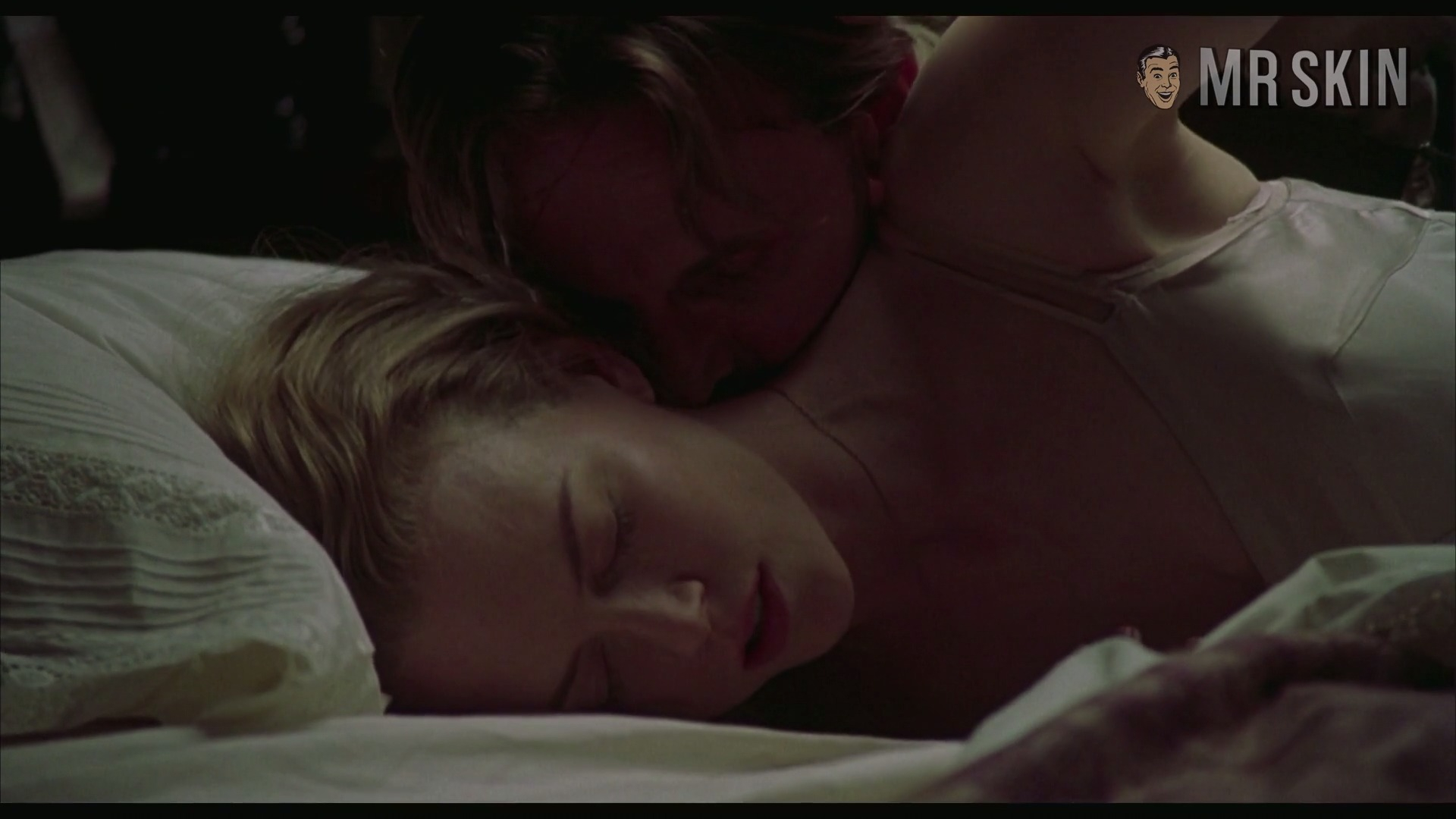 Nicole Kidman in The Others (2001) Sexy Sexy 312563