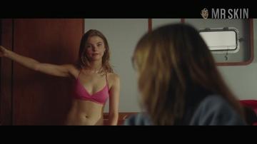 Stefanie Scott in Mary (2019) Bikini Bikini Sexy 314579