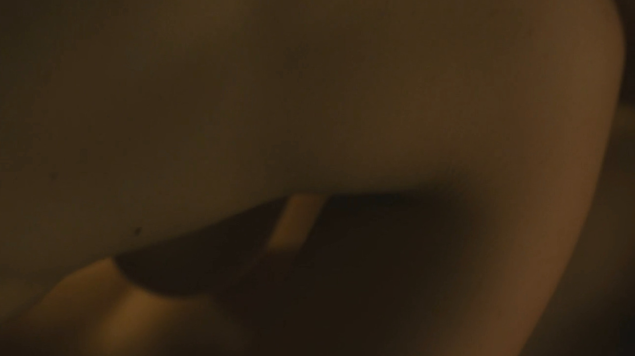 Olympia 'Oly' Chalmers-Davis from Bump Naked. Breasts, butt, right breast. 316775
